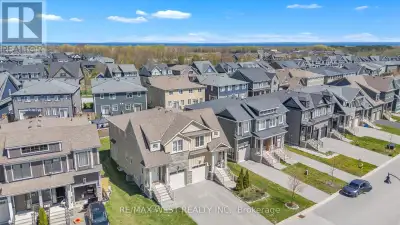 Welcome to Windfall! Located just a short walk to the ski lifts at Blue Mountain & minutes from down...