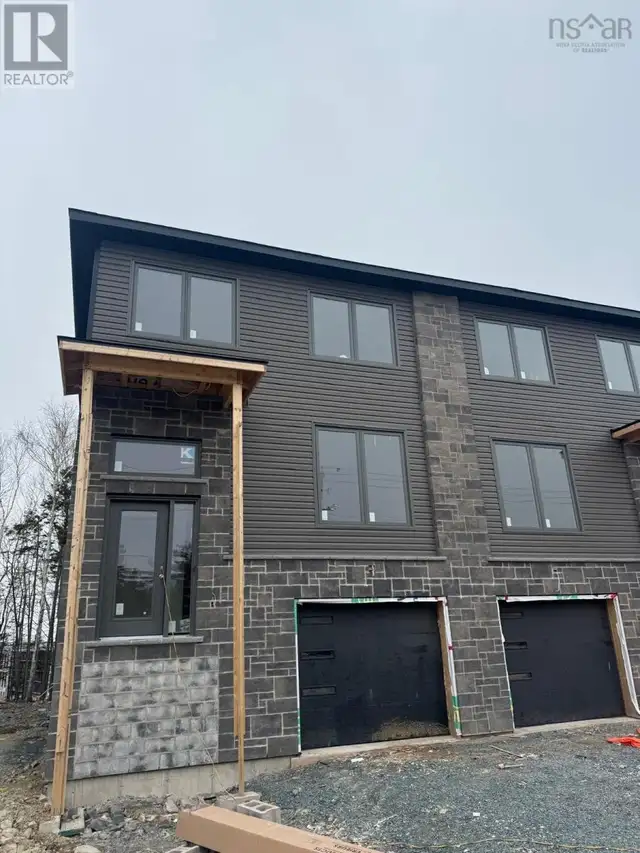 83 Simona Drive Dartmouth, Nova Scotia in Houses for Sale in City of Halifax - Image 2