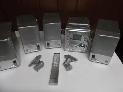 5  PIECE STERIO AND DECK SET WITH 4 SEPARATE SPEAKERS, View more