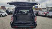 Take on Alberta roads with confidence in this well-equipped 2006 Honda Pilot EX-L! Known for its leg... (image 5)
