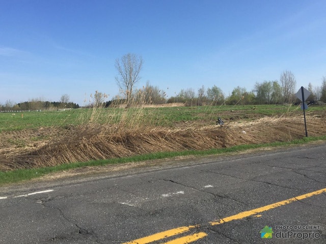 $1,800,000 - Commercial Lot for sale in St-Cyrille-De-Wendover — photo 2