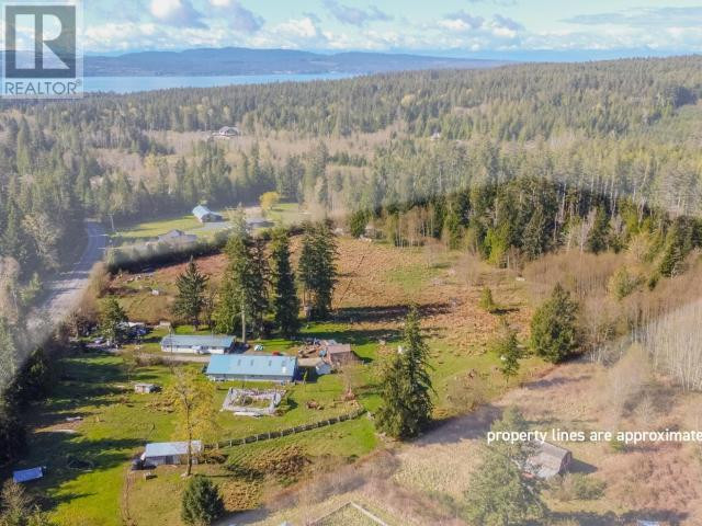 3527 PADGETT RD Powell River, British Columbia in Houses for Sale in Sunshine Coast