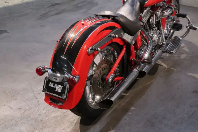 2011 Harley-Davidson CVO SOFTAIL CONVERTIBLE (FLSTSE2) in Sport Bikes in Ottawa - Image 13