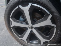 Discover unparalleled comfort and advanced technology in this pristine 2025 Volkswagen Taos Highline... (image 5)