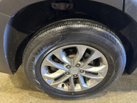 Welcome Ontario customers! All our vehicles are Ontario safety check/e-tested. We offer financing ad... (image 5)