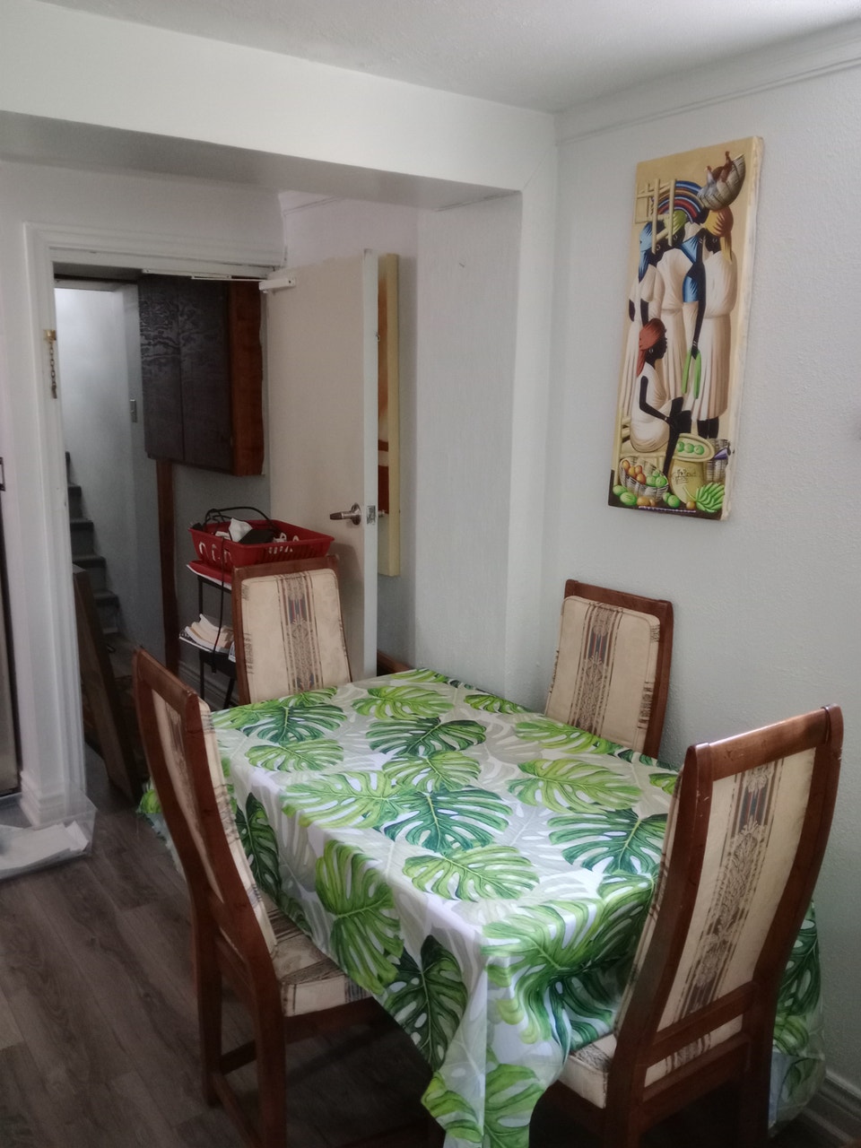 Lovely & Bright 1 Bedroom Basement for Rent in Aurora. 5