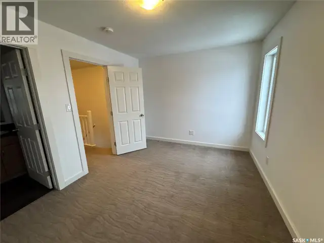 527 Alexandra STREET Weyburn, Saskatchewan in Houses for Sale in Regina - Image 14