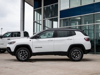 Welcome to Barrie Dodge Chrysler Jeep. Dynamic 2.0L I-4 intercooled turbo engine - Advanced infotain... (image 4)