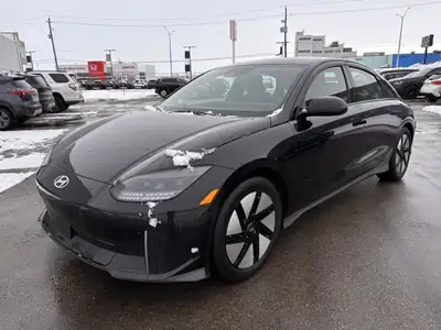 FRESH TRADE - NO ACCIDENTS The finance price reflects a $2000 Finance Credit applied to the vehicle....