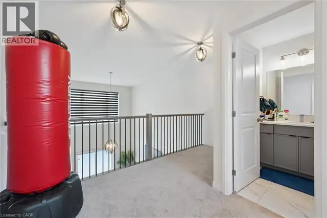 972 STONECLIFFE Walk Unit# 18 Kitchener, Ontario in Houses for Sale in Kitchener / Waterloo - Image 36