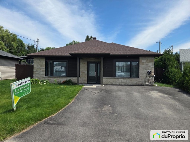$460,000 - Bungalow for sale in Berthierville — photo 1