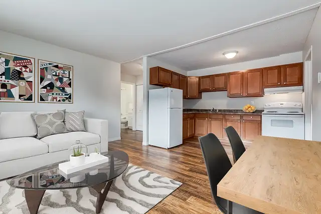 Modern Apartments with Air Conditioning - Willow Creek Apartment in Long Term Rentals in Regina - Image 15