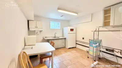 COZY 1-BEDROOM BASEMENT APARTMENT IN A FRIENDLY NEIGHBORHOOD