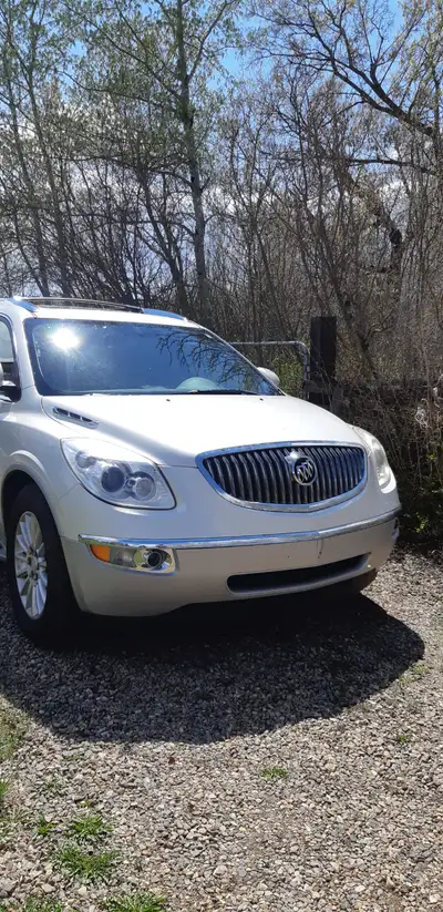 For sale is a highly dependable 2012 Buick Enclave AWD crossover SUV. This vehicle has had only 2 ow...