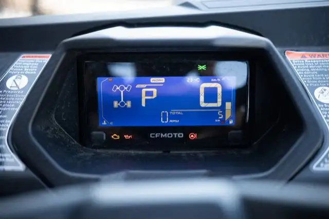 2025 CFMOTO 2025 UFORCE 600 in ATVs in Strathcona County - Image 14