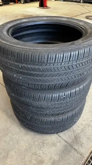 215/55R17 GOODYEAR ASSURANCE all season tires…3 pieces only… in good condition… 7/32 tread life left...