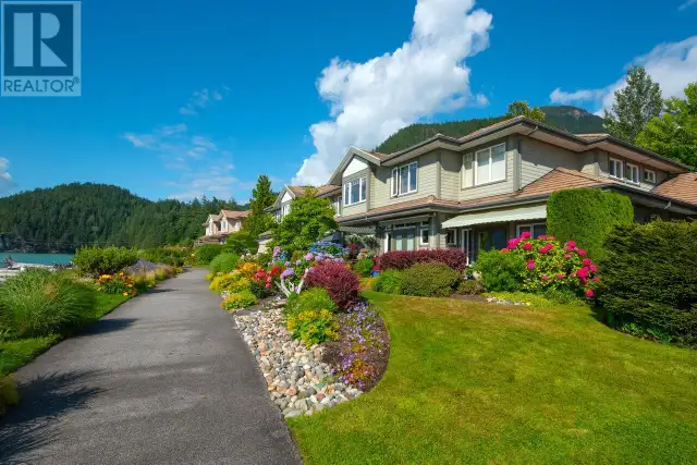 15 BEACH DRIVE Furry Creek, British Columbia in Condos for Sale in Sunshine Coast - Image 38