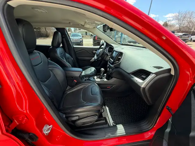 2017 Jeep Cherokee Trailhawk548407657083719688