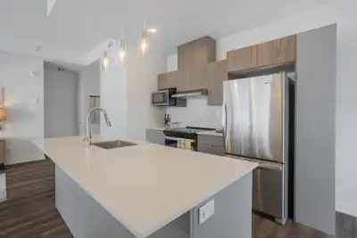 41/2,2,bedrooms,chambres,louer,for,to,rent,Laval, View more