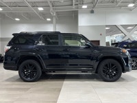 4-WHEEL DRIVE, LEATHER SEATING, HEATED & VENTILATED FRONT SEATS, NAVIGATION, BLIND SPOT MONITOR Expe... (image 3)