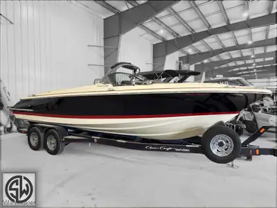 2024 Chris-Craft Launch 27 LJ Heritage Edition Heritage Edition Features: - Heritage Edition package...