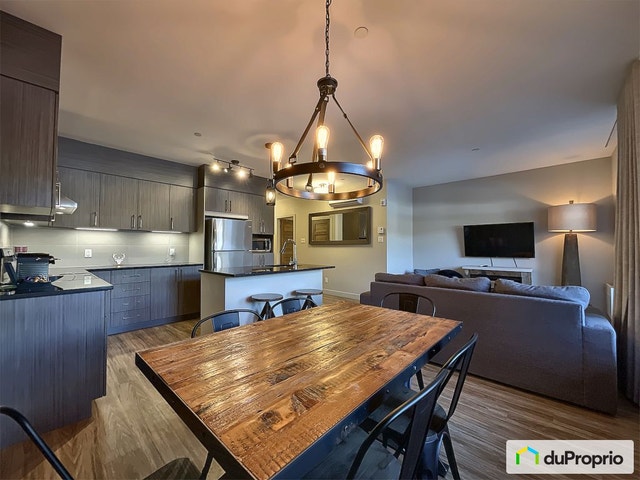 $429,000 - Condominium for sale in Ste-Marguerite-Du-Lac-Masson — photo 1