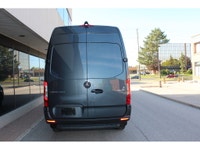 ONLY 47,000!!! , YES , ONLY 47,000 KM!!! 2022 MERCEDES SPRINTER 2500 - 144 - HIGH ROOF -- 3.0L V6 PO... (image 7)