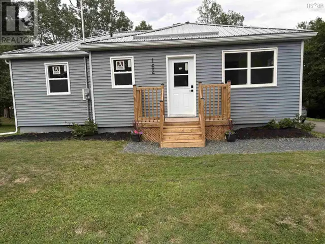 162 Sixth Street New Glasgow, Nova Scotia in Houses for Sale in New Glasgow - Image 2