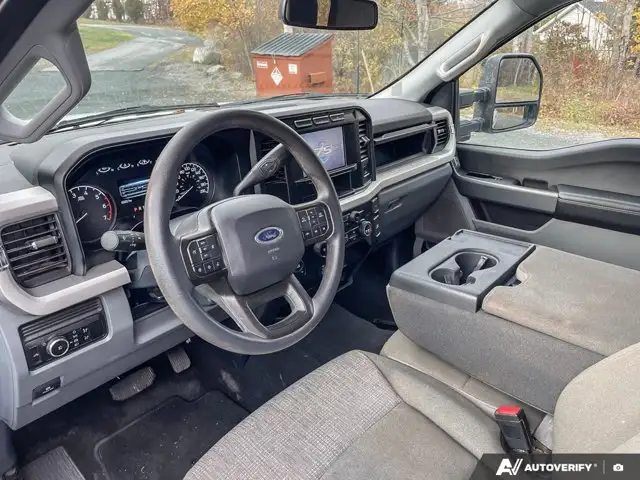 2023 Ford Super Duty F-250 SRW XLT | 7.3L Godzilla V8 Power + in Cars & Trucks in Dartmouth - Image 17