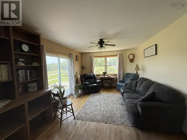 3281 Highway 6 Waldegrave, Nova Scotia in Houses for Sale in New Glasgow - Image 9