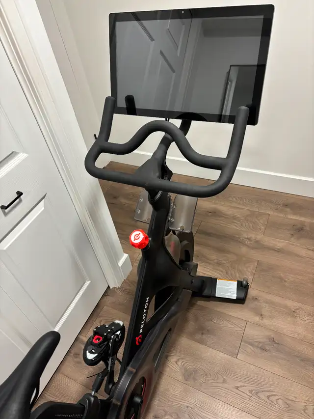 Peloton Bike62863278104577122