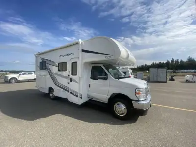 Thor Motor Coach Four Winds ESpec Class C gas motorhome 21Z highlights: Full-Size Bed Closet Dream D...