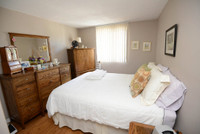 SPACIOUS 1 BEDROOM APARTMENT FOR RENT IN AMHERSTBURG! 30 MINUTES TO WINDSOR! SELECT APARTMENTS FULLY... (image 6)