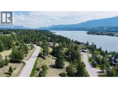 Welcome to Upper Lakeview Road, where your dream home can become a reality. This 0.32-acre parcel of...