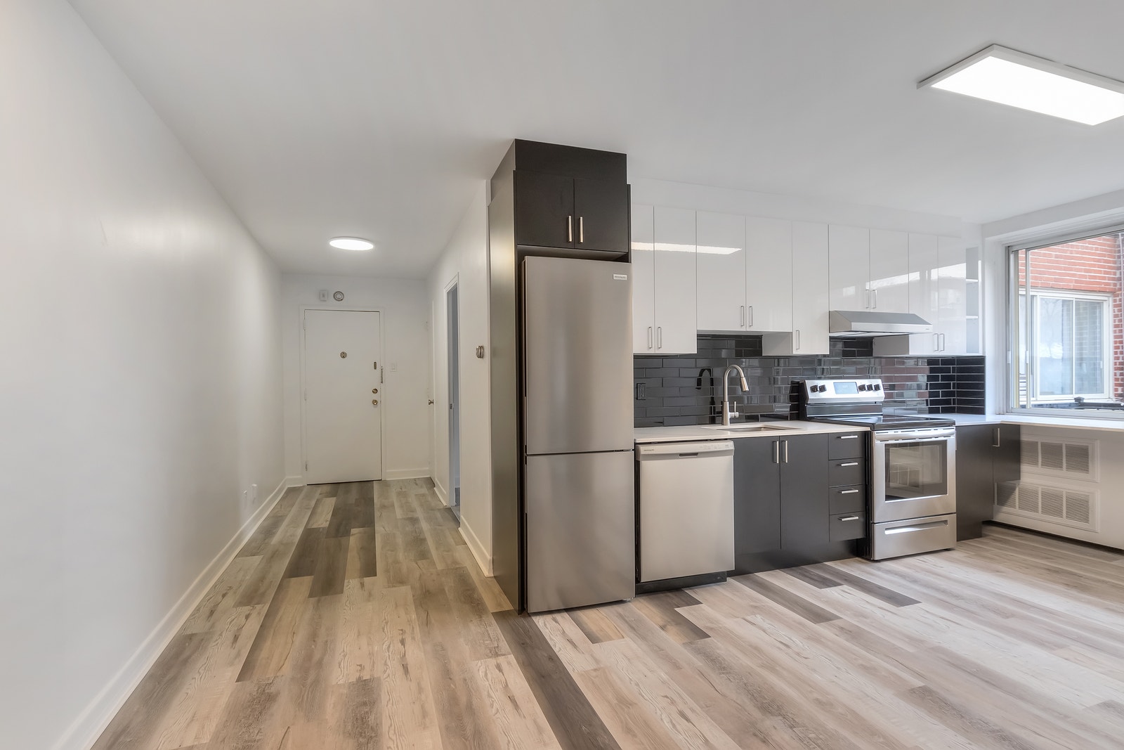 3495 Av. Ridgewood — photo 1