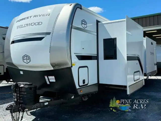 2026 Forest River RV Wildwood Heritage Glen 308RL in Travel Trailers & Campers in Moncton - Image 5