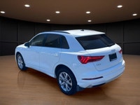 Price includes $1,000 finance credit. Price does not include fees or taxes. The 2022 Audi Q3 45 Komf... (image 7)