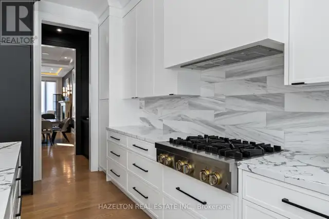 71 YORKVIEW DRIVE Toronto (Willowdale West), Ontario in Houses for Sale in City of Toronto - Image 16