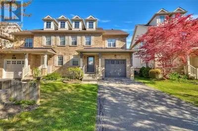 28 ROBERTSON Road Niagara-on-the-Lake, Ontario
