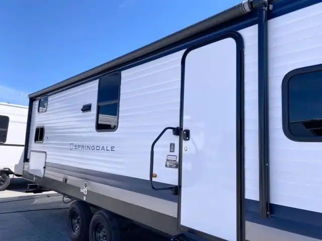 2026 Keystone RV Springdale 2620BHS in Travel Trailers & Campers in Bedford - Image 25