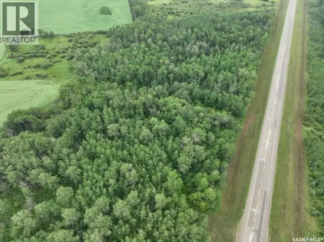 Kerlak Cabin retreat acres Hudson Bay Rm No. 394, Saskatchewan in Land for Sale in Nipawin - Image 8