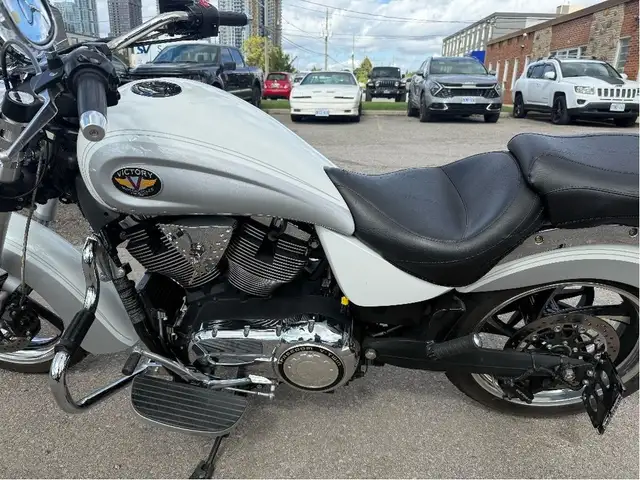 2012 Victory Motorcycles Kingpin ~ VICTORY KINGPIN ~ 106CI ~ AFT in Street, Cruisers & Choppers in City of Toronto - Image 18