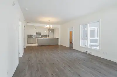 Promotion 1 mois gratuit ! Appartements 3.5, 4.5 et 5.5 disponibles à la location ! Découvrez un cad...