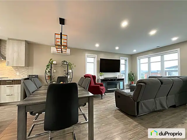$419,900 - 2 Storey for sale in Vallee-Jonction62864753517187124