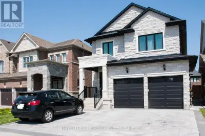 22 DEER PASS ROAD East Gwillimbury (Sharon), Ontario