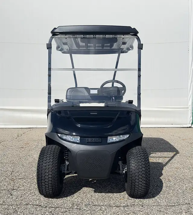 2026 E-Z-GO RXV 2 Valor S EX1-Black golf cart in ATVs in Vernon - Image 6