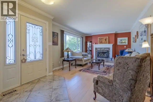 709 BARTLETT Drive Penticton, British Columbia in Houses for Sale in Penticton - Image 7