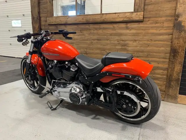 2020 Harley-Davidson Breakout 114 in Street, Cruisers & Choppers in Oshawa / Durham Region - Image 8