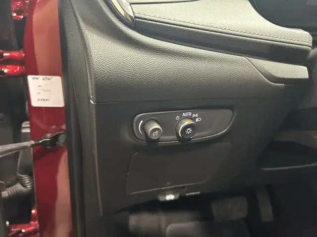 2025 Buick Encore GX Sport Touring AWD in Cars & Trucks in Regina - Image 17