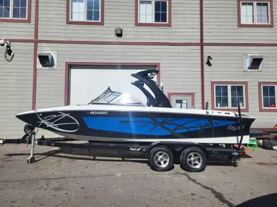 2010 TIGE RZ2 5.7L PCM 343 600 HOURS WATER READY LAKE READY! FEATURES: - Wakeboard Tower w/ Speakers...
